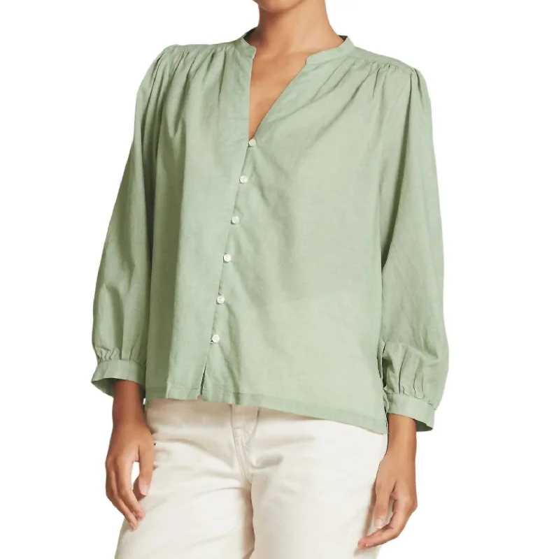 Fresh Styles, Fresh Deals Quincy Blouse In Green Houndstooth