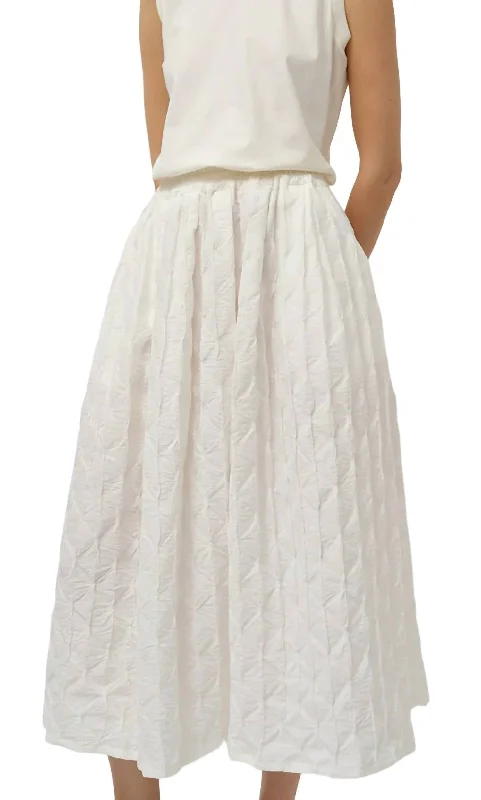 Special Offers, Don't Miss Mel Skirt In White