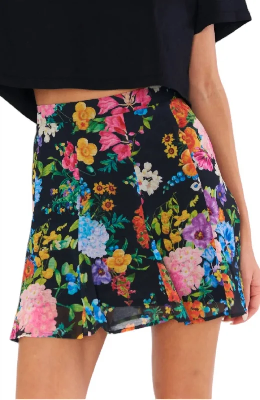 Mega Sale Skater Mini Skirt In Floral