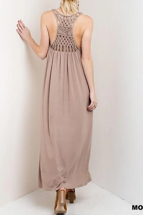 Stylish Looks Maxi Dress Woven Back Mocha