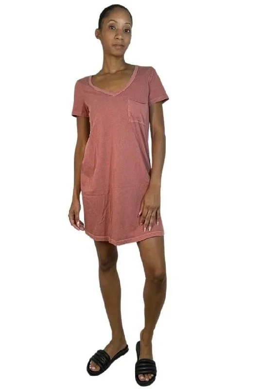 Summer Essentials TLA Petite V-Neck Pocket Tee Shirt Dress