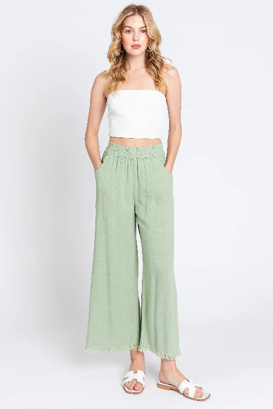 Stylish Spring Fashion Sage Linen Frayed Hem Crop Pants