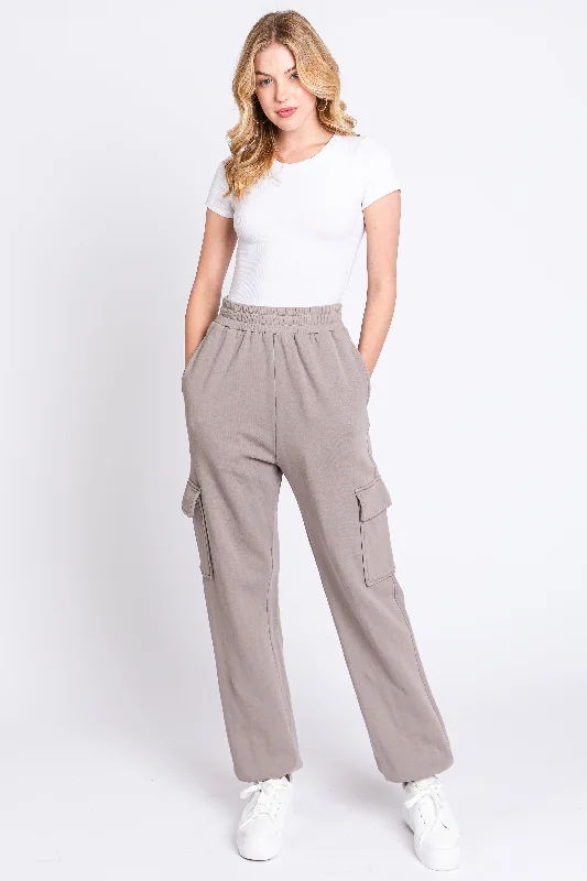 The Good Stuff Taupe Fleece Cargo Sweatpants